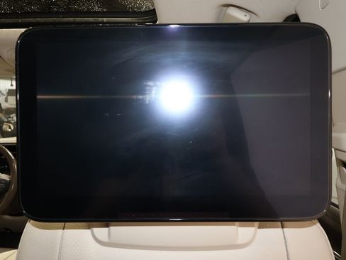 Used 2021 GMC Yukon Denali w/ Denali Ultimate Package image 32