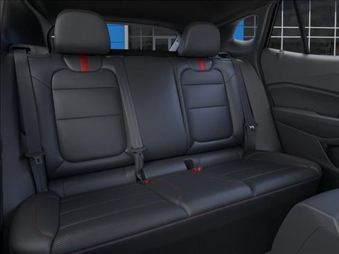 New 2026 Chevrolet Trax RS w/ Sunroof Package FWD image 17
