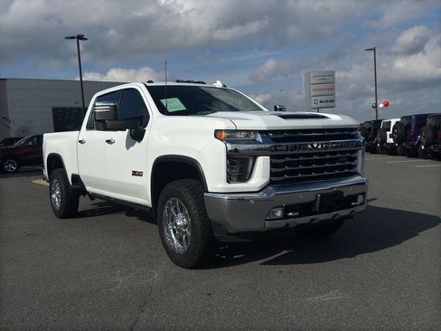 Used 2021 Chevrolet Silverado 2500 LTZ w/ LTZ Texas Edition image 2