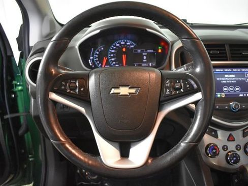 Used 2018 Chevrolet Sonic LT w/ Convenience Package image 14