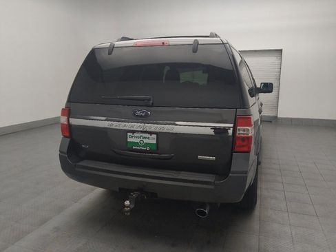 Used 2017 Ford Expedition XLT image 7