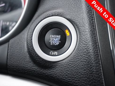 Used 2017 Dodge Journey SE image 17