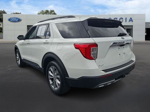 Certified 2023 Ford Explorer XLT w/ Equipment Group 202A AWD/4WD image 6