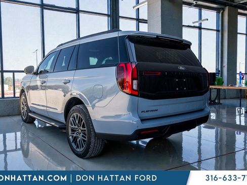 New 2026 Ford Expedition Platinum w/ Stealth Appearance Package AWD/4WD image 30