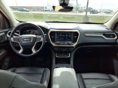 Used 2021 GMC Acadia Denali w/ Denali Ultimate Package image 4
