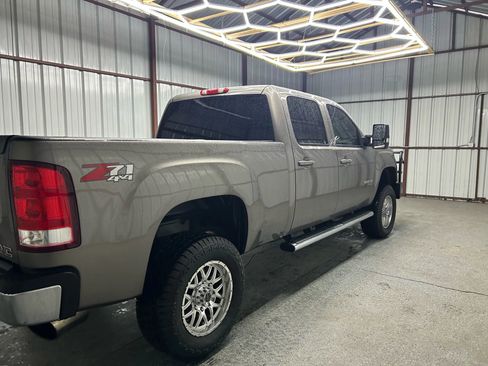 Used 2012 GMC Sierra 2500 SLT w/ SLT Convenience Package image 5