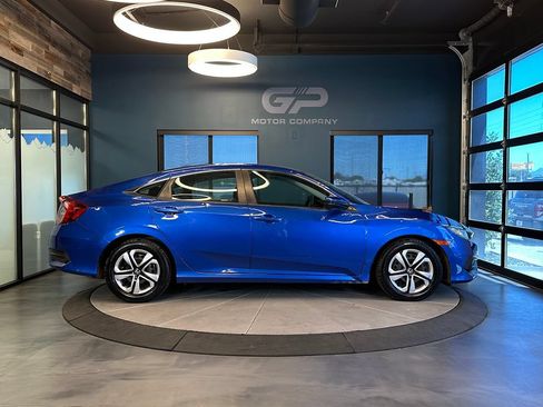 Used 2016 Honda Civic LX image 2