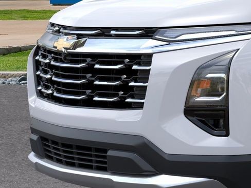 New 2026 Chevrolet Equinox LT image 13