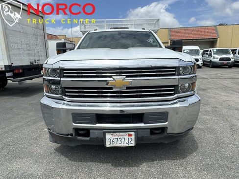 Used 2018 Chevrolet Silverado 3500 W/T w/ WT Convenience Package RWD image 3