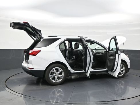 Used 2020 Chevrolet Equinox Premier FWD image 28