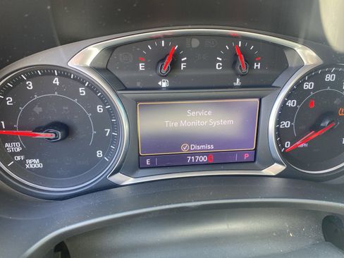 Used 2019 GMC Terrain SLE w/ Driver Convenience Package FWD image 12