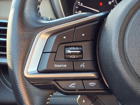 Used 2022 Subaru Outback Limited image 22