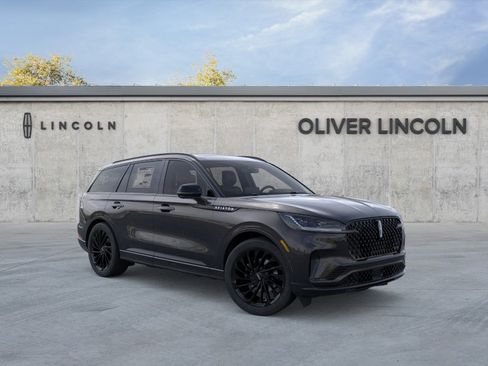 New 2026 Lincoln Aviator Reserve image 7