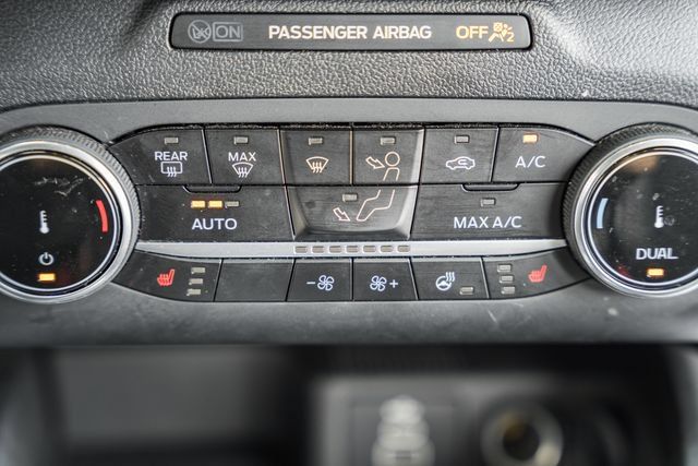 Used 2025 Ford Escape ST-Line Select AWD/4WD image 10