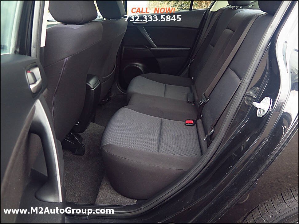 Used 2011 MAZDA MAZDA3 i Touring FWD image 10