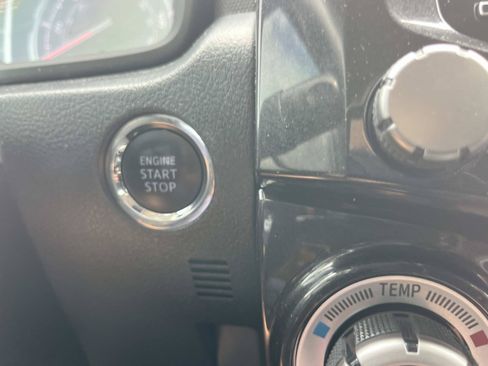 Used 2020 Toyota 4Runner Nightshade AWD/4WD image 37