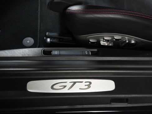 Used 2019 Porsche 911 GT3 RWD image 20