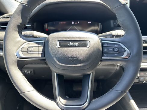 Used 2024 Jeep Compass Limited w/ Driver Assist Group I AWD/4WD image 7