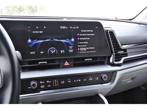Certified 2023 Kia Sportage EX FWD image 28