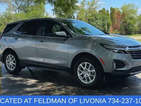Used 2024 Chevrolet Equinox LT w/ LPO, Floor Liner Package FWD image 2