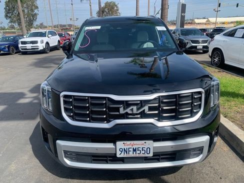 Used 2024 Kia Telluride SX Prestige AWD/4WD image 3