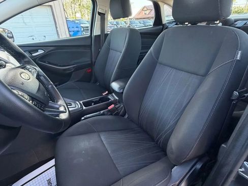 Used 2017 Ford Focus SEL w/ Interior Protection Package FWD image 25