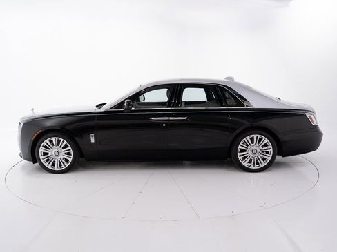 Certified 2025 Rolls-Royce Ghost image 2
