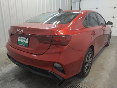 Used 2024 Kia Forte LXS FWD image 9
