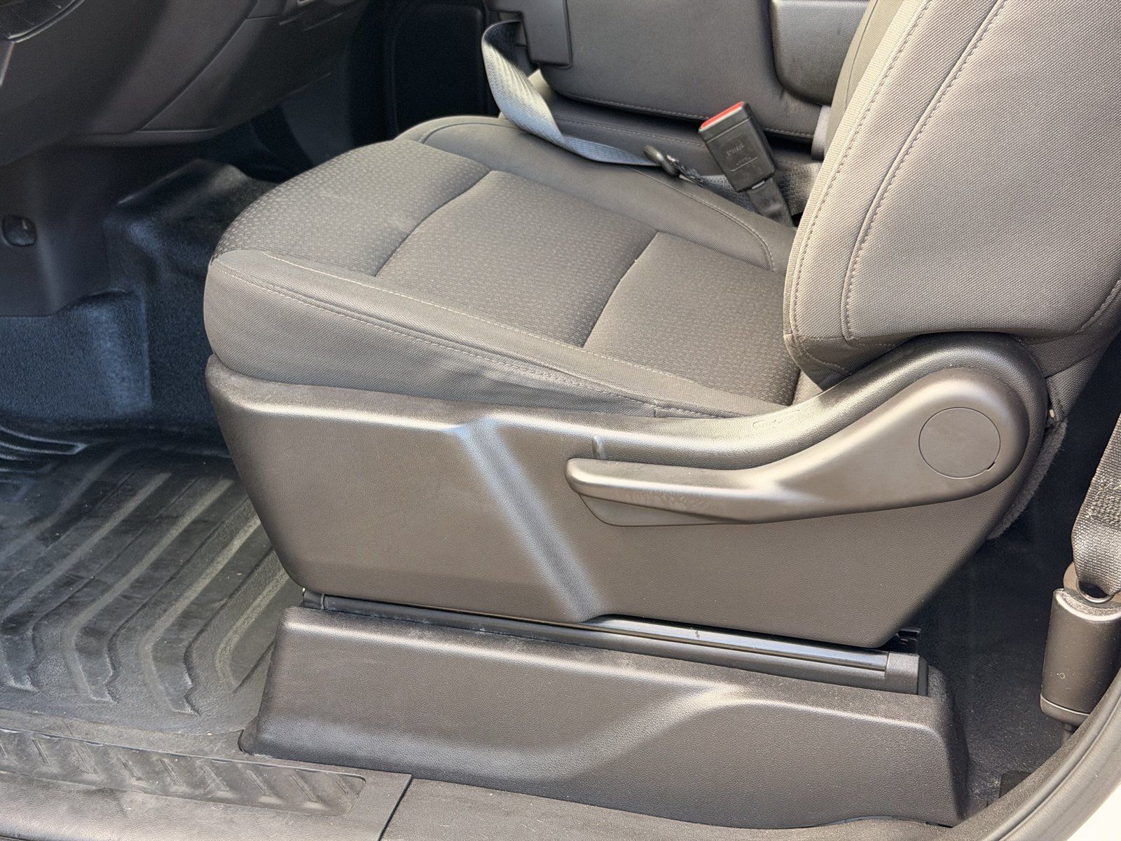 Used 2025 Chevrolet Silverado 1500 W/T RWD image 15