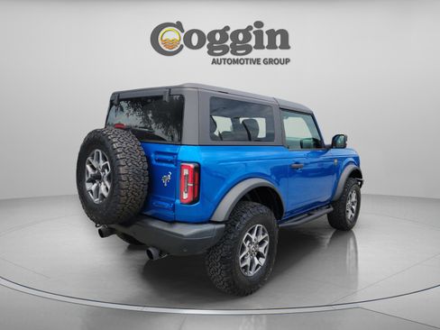 Used 2022 Ford Bronco Badlands AWD/4WD image 3