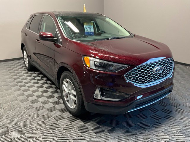 Used 2024 Ford Edge SEL w/ Convenience Package AWD/4WD image 2