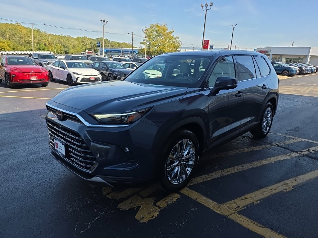 Used 2026 Toyota Grand Highlander AWD image 10