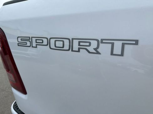 Used 2020 RAM 1500 Laramie w/ Sport Appearance Package AWD/4WD image 16