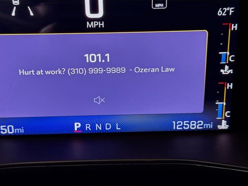 Used 2023 Chevrolet Colorado LT w/ LT Convenience Package image 12