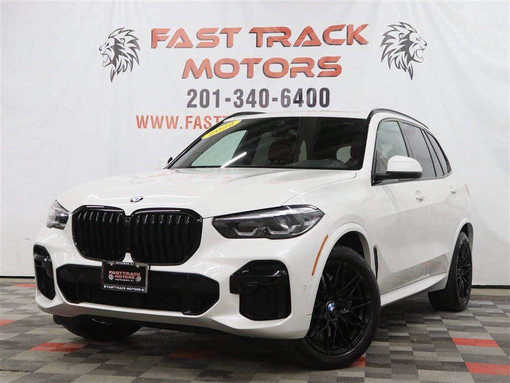 Used 2022 BMW X5 M50i w/ Climate Comfort Package AWD/4WD image 1