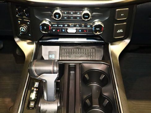 Used 2022 Ford F150 Platinum image 27