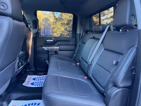 Used 2021 Chevrolet Silverado 2500 LTZ w/ LTZ Convenience Package image 19