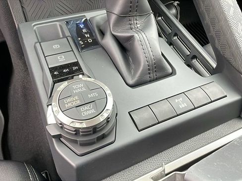 New 2026 Toyota Tacoma TRD Off-Road AWD/4WD image 16