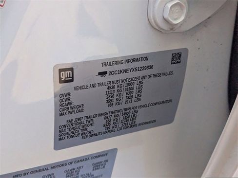 Used 2025 Chevrolet Silverado 2500 LT w/ Convenience Package image 35