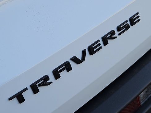 New 2027 Chevrolet Traverse LT w/ Midnight/Sport Edition FWD image 13