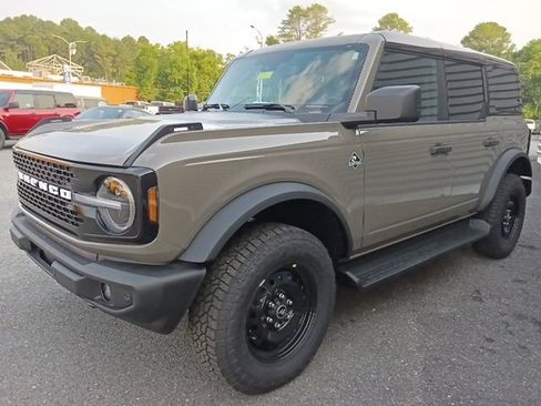 New 2026 Ford Bronco Outer Banks AWD/4WD image 7