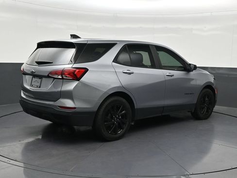 Used 2024 Chevrolet Equinox LS w/ Sport Edition FWD image 5