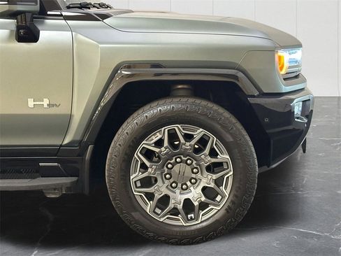 Used 2024 GMC Hummer EV 3X image 12