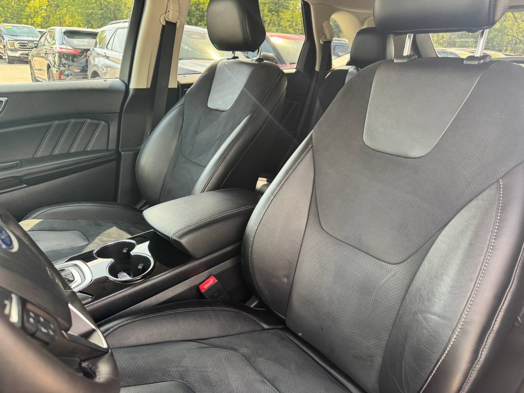 Used 2015 Ford Edge Sport w/ Equipment Group 401A AWD/4WD image 21