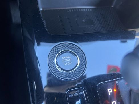 Certified 2023 Kia Niro EX image 55