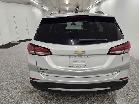 Used 2022 Chevrolet Equinox LT image 6