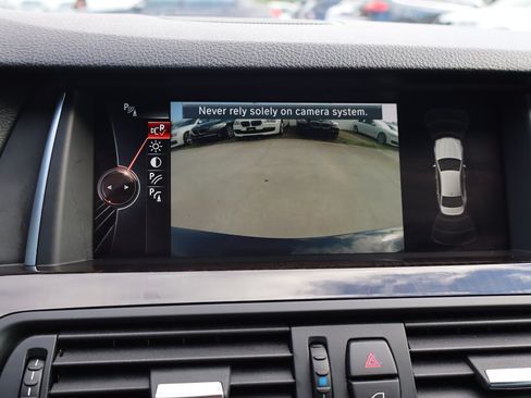 Used 2015 BMW 528i Sedan RWD image 26