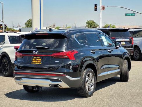 Used 2022 Hyundai Santa Fe SEL w/ Convenience + Premium Package AWD/4WD image 4