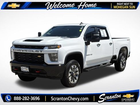 Certified 2022 Chevrolet Silverado 2500 Custom w/ Custom Value Package AWD/4WD image 2