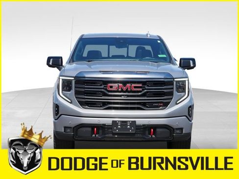 Used 2024 GMC Sierra 1500 AT4 w/ Technology Package AWD/4WD image 2